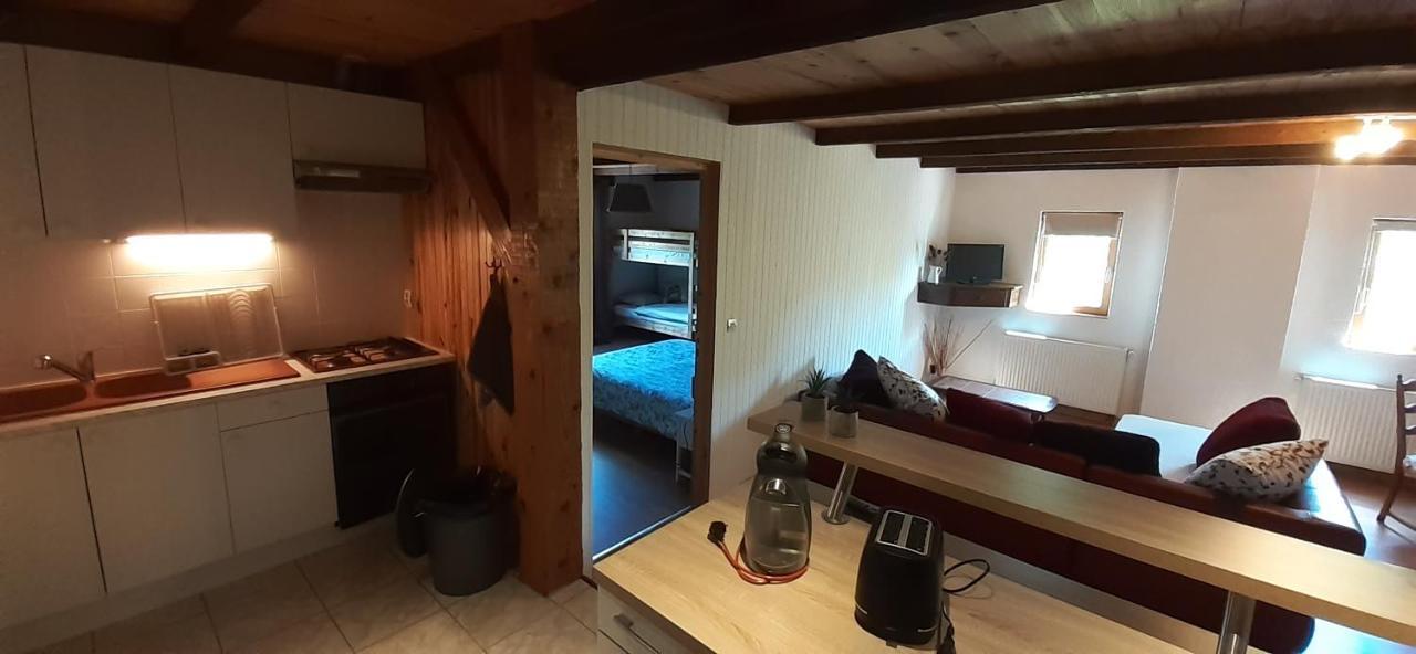L' Appartement Du Camping Hautoreille 巴涅斯 外观 照片
