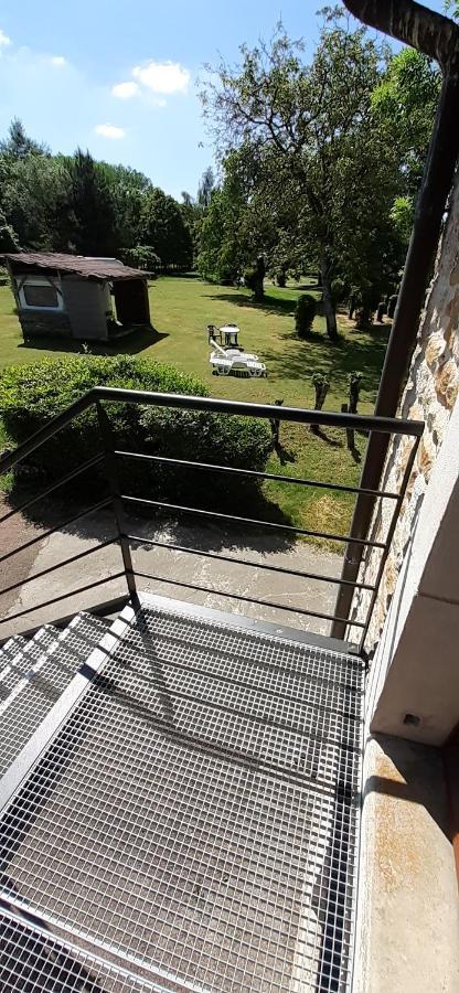 L' Appartement Du Camping Hautoreille 巴涅斯 外观 照片